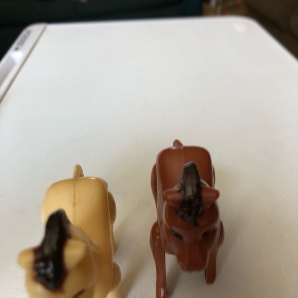 Vintage MACAU Horse Figures Toy Farm Animal Moveable Legs Tail Tan & Brown 3” - Picture 4 of 12